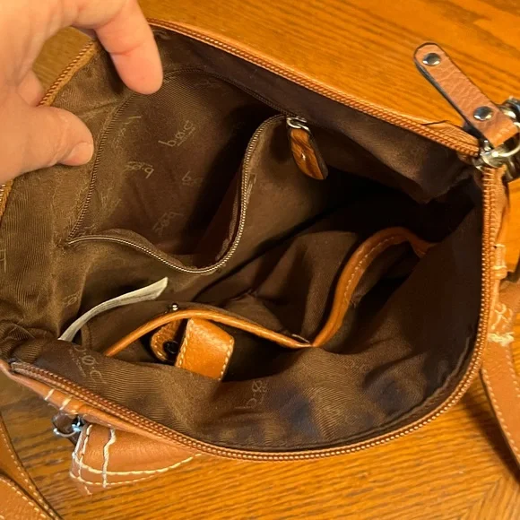 b.o.c. Brown Crossbody Bag - Picture 4 of 6